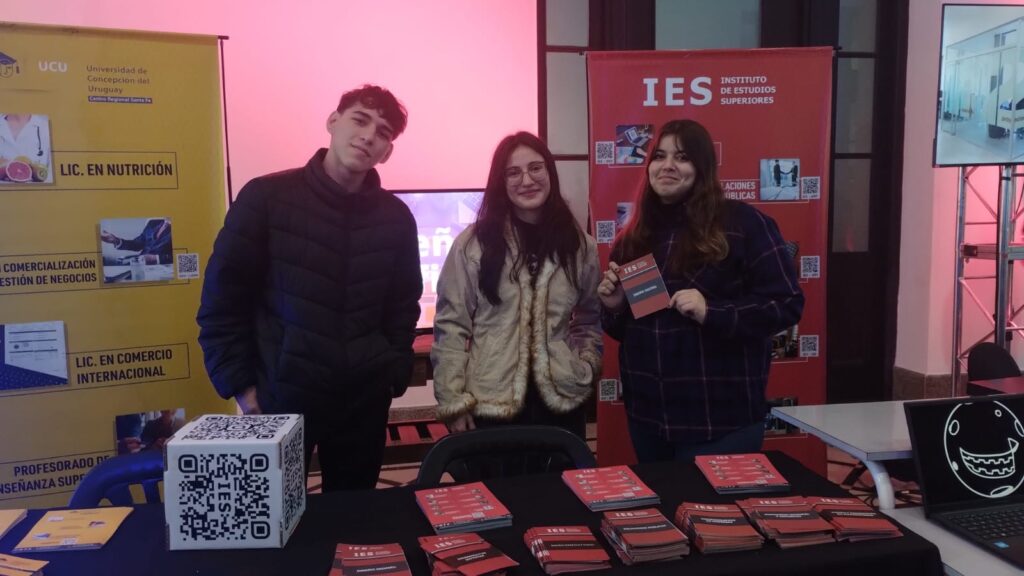 Alumnos de Diseño Digital en TENDENCIAS TECH