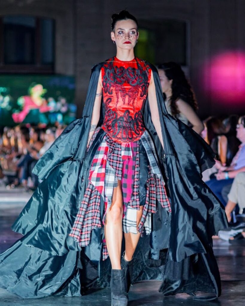 Se acerca el desfile “Cambalache” – Edición 2025 del IES Santa Fe