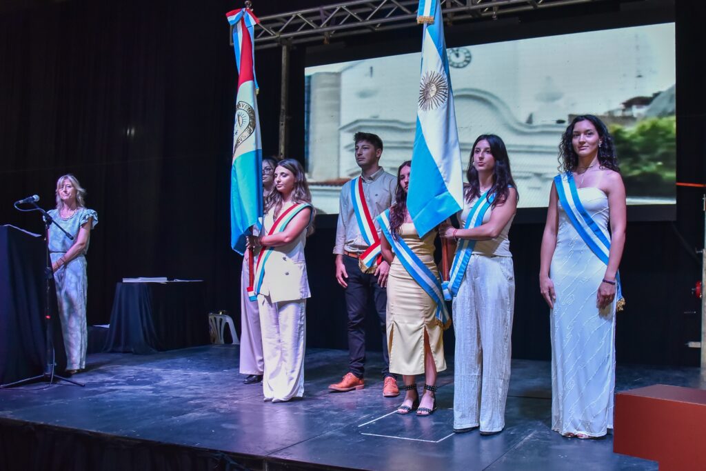 Acto de Graduación IES — 27 de noviembre